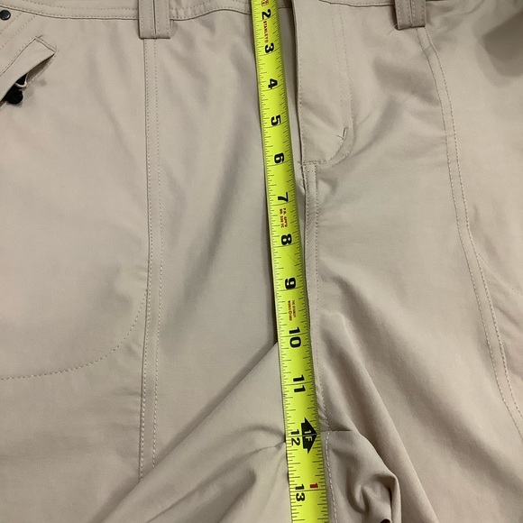 Willit Khaki Shorts NWOT - Picture 8 of 10